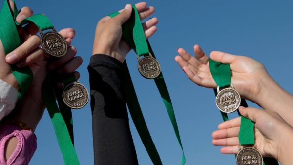 Participan más de mil personas en carrera &quot;Amor es donar&quot;