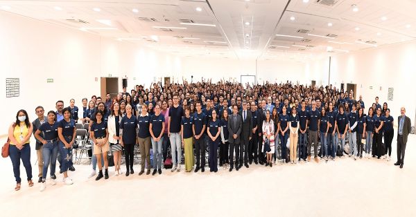 Ser&aacute;n 900 estudiantes en el verano de investigaci&oacute;n cient&iacute;fica en la BUAP