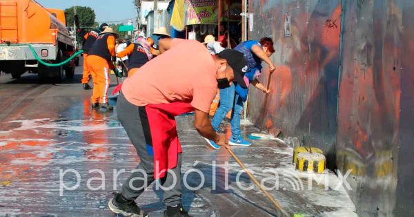 Capacita ayuntamiento a locatarios de Mercados en manejo de desechos