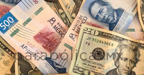 Se cotiza peso mexicano en 16.88 unidades por dólar; su nivel más fuerte en 8 años