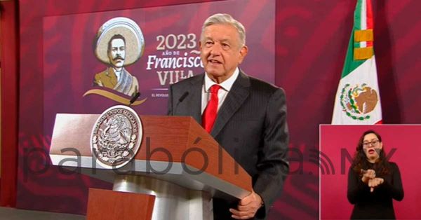 Agradece López Obrador a trabajadores del IMSS por su labor durante la pandemia