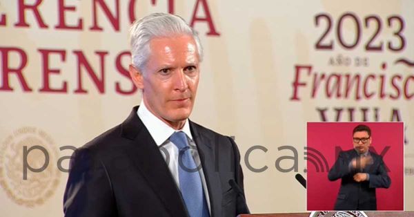 Destaca Alfredo Del Mazo obras para mejorar conectividad con el AIFA
