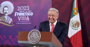 Fovissste ofrece soluciones en vivienda a derechohabientes, resalta López Obrador