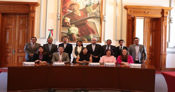 Realizan primera sesión integrantes del Comité Puebla, Ciudad del Aprendizaje