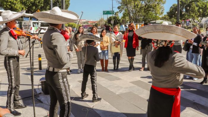 Encabeza diputada Laura Zapata ceremonias de conmemoración por el Día Internacional del Migrante