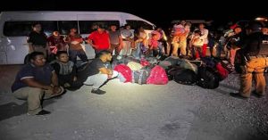 Recupera INM cuerpo de mujer mexicana en la sierra y rescata 132 migrantes en Coahuila