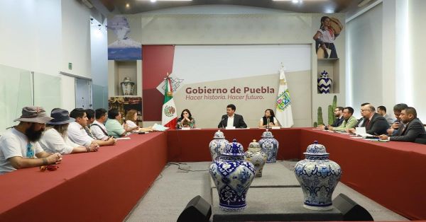 Dialogan gobierno de Puebla y colectivos animalistas