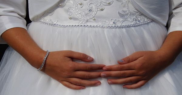 Aprueban dictamen para proteger a menores contra el matrimonio infantil