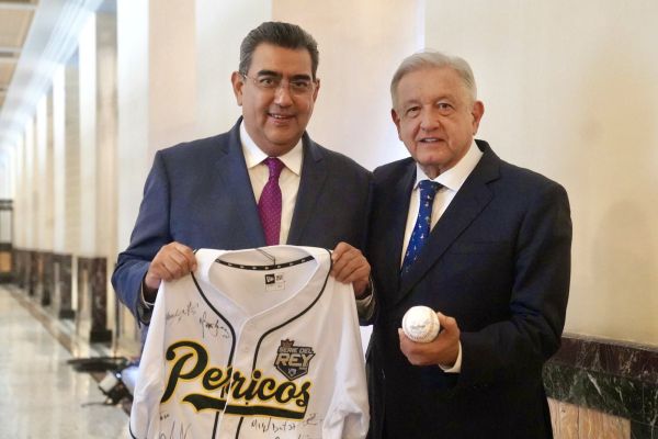 Presume Sergio Salomón victoria de Pericos de Puebla ante AMLO