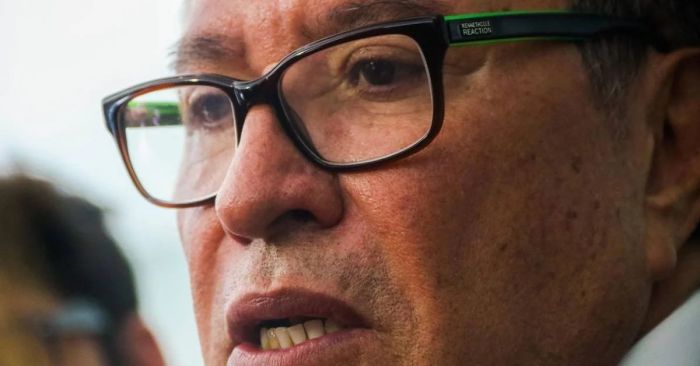 Se despide Monreal como l&iacute;der de Morena en el Senado, va por la Presidencia