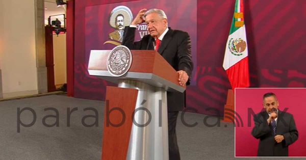 Rechaza López Obrador ampliar plazo para que aerolíneas de carga salgan del AICM