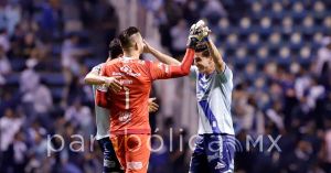 Rompe el Puebla racha de victorias a las Chivas