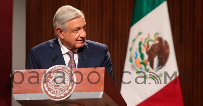 Destaca presidente reformas impulsadas por la 4t en beneficio del pueblo; conmemora 106 aniversario de la constitución