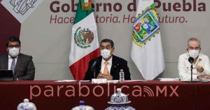 Frena Sergio Salomón destapes y politiquería; la prioridad es la gobernabilidad, asegura