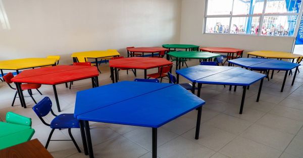 Inauguran en San Andrés Cholula dos aulas didácticas en el preescolar Roberto Owen