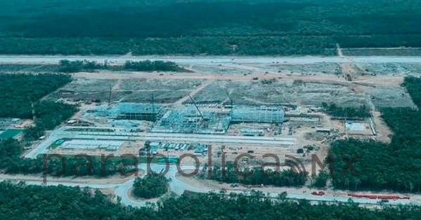 Anuncia AMLO que ya está lista la pista del aeropuerto de Tulum