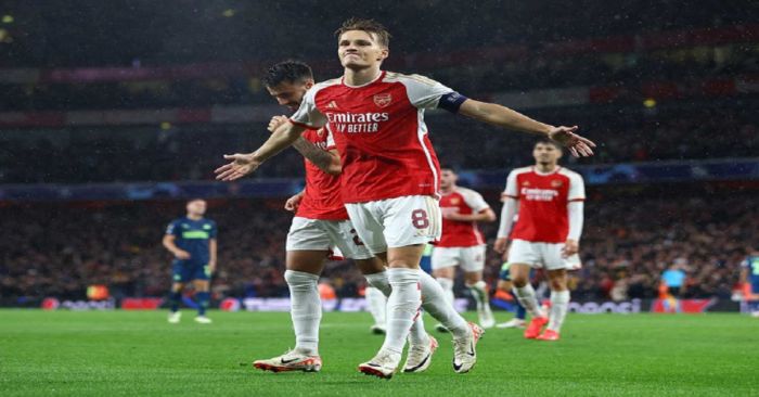 Regresó Arsenal a Champions con goleada sobre PSV Eindhoven