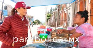 Dialoga Olivia Salomón con poblanas y poblanos en San Jerónimo Caleras