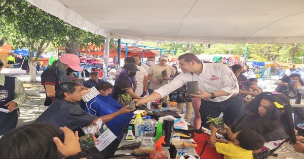 Cuidado del medio ambiente de la mano de las y los poblanos: Armenta