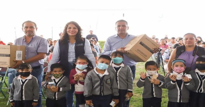 Entregan en San Andrés Cholula más de 3 mil infantes con desayunos escolares