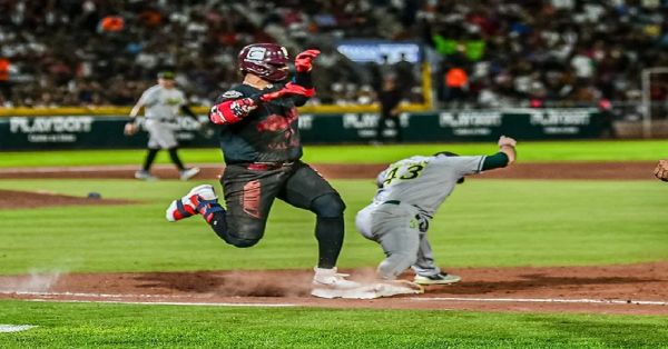 Cae Pericos en el primer juego de la serie