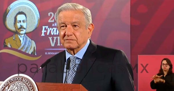 Acusa López Obrador que hay periodistas que les pagan para proteger intereses