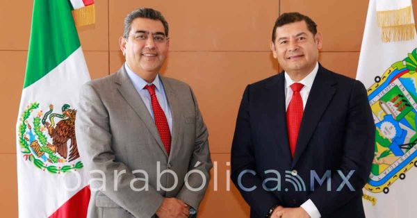 Reúne a Sergio Salomón y Alejandro Armenta una charla institucional