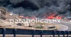 Muere conductor de la pipa incendiada en la Puebla-Orizaba