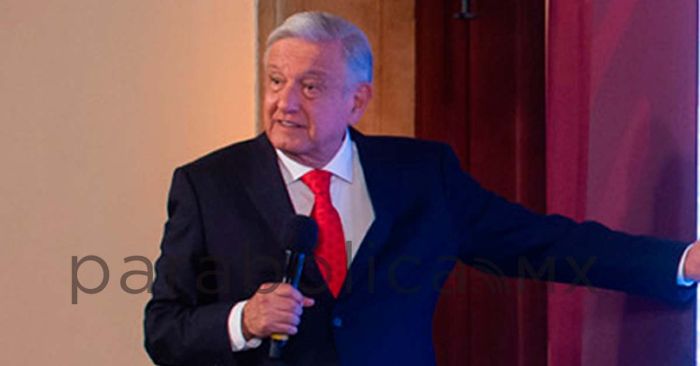“Me da pena, sabe que no es elegido”, López Obrador sobre Santiago Creel