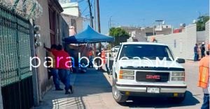 Se instalan ambulantes en Los Fuertes; vecinos denuncian abusos