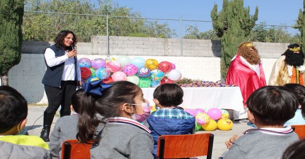 Realiza DIF de San Andrés Cholula Caravana De Reyes Magos en los CAIC