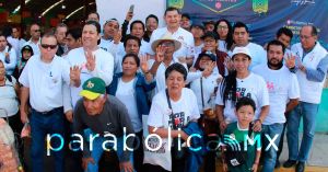 Recorre Armenta tianguis y mercados en Cholula