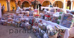 Entrega Congreso alimentos reunidos en carrera "Por Amor al Pr&oacute;jimo"