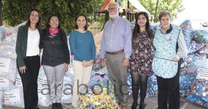 Entrega Gaby Bonilla más de 5 toneladas de tapitas para niños con cáncer