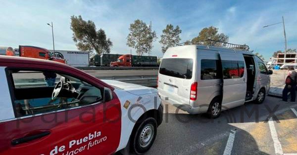 Detienen SMT y SSP a unidad irregular de transporte turístico