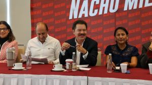 Irresponsable, resolución de SCJN que reduce derechos laborales de la GN: Nacho Mier