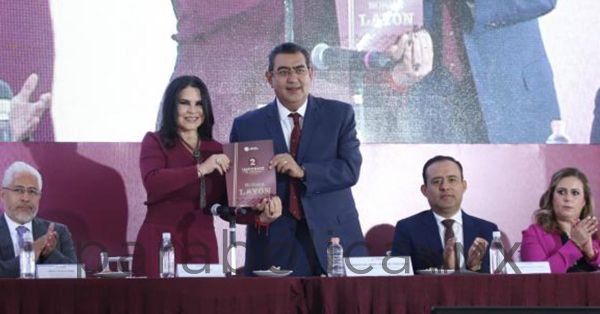 Acude Sergio Salom&oacute;n a segundo informe de Norma Lay&oacute;n