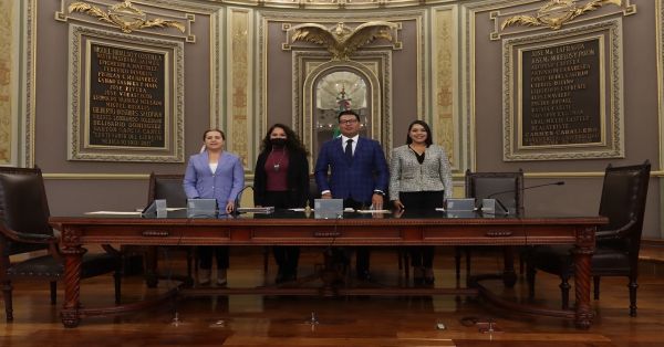 Mantiene Puebla finanzas sanas y desarrollo equilibrado: Castro Corro