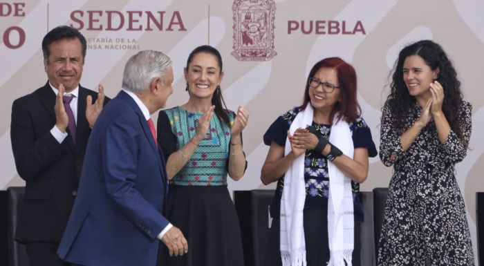 Que decidan los poblanos y no externos la candidatura morenista para el 2024: Sheinbaum