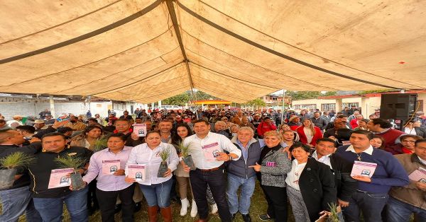 Integra Armenta a más guardianes de la salud en la Sierra Norte de Puebla