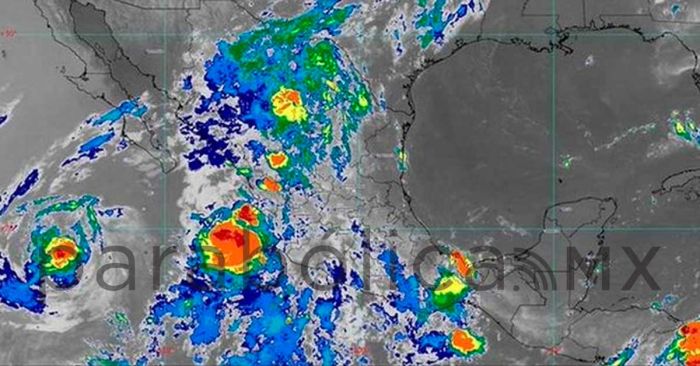 Se debilita &ldquo;Adrian&rdquo; a tormenta tropical