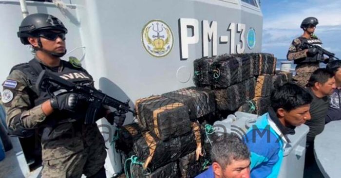 Detienen a mexicanos en El Salvador con cargamento de cocaína
