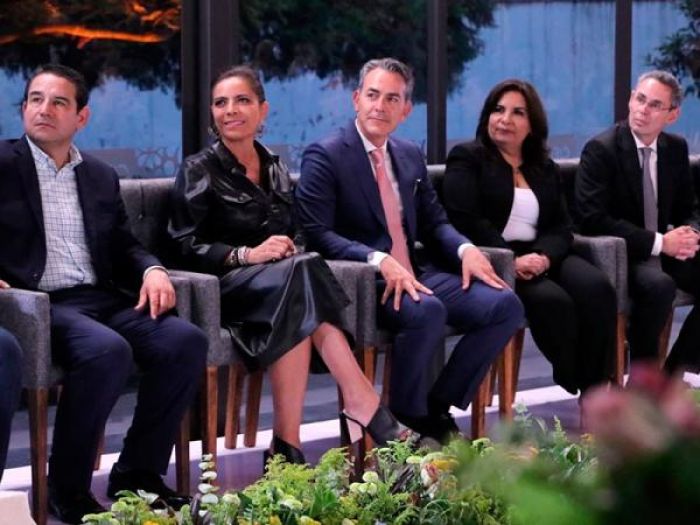 Participar&aacute;n artesanas poblanas en la feria internacional EXINTEX 2024