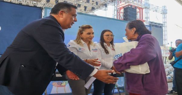 Realizan la primera entrega del programa &quot;Cholula Nutrida&quot;