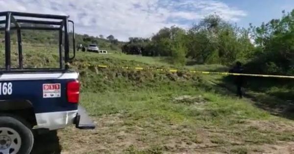 Localizan cadáver de trailero desaparecido en barranca de Tlacuilotepec