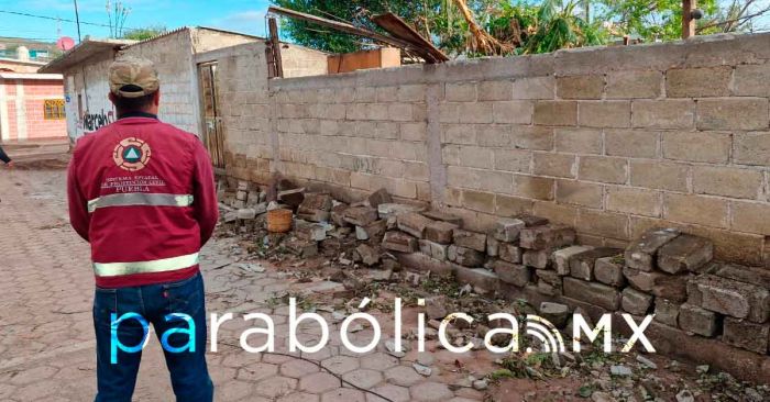 Entrega PC 330 láminas galvanizadas a familias de Xochiltepec damnificadas por “Alberto”