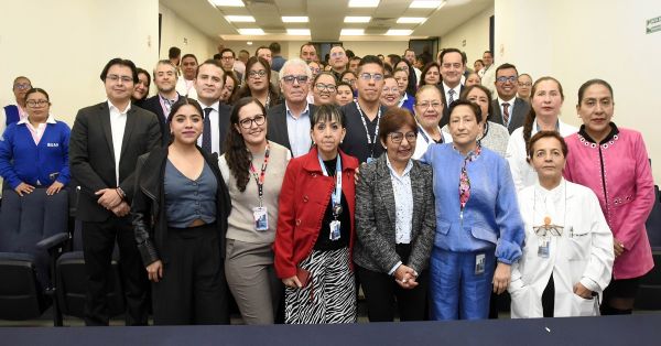 Reconocen logros del Hospital Universitario de Puebla
