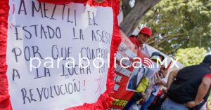 Bloquea la 28 de Octubre tránsito frente a la Fiscalía