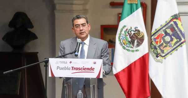 Destaca gobernador obras y crecimiento económico de julio