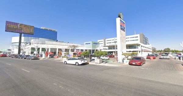 Reportan un ataque a mano armada en Plaza Mazarik de San Andrés Cholula